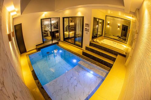 Imagen general del Le Pi&egrave;ge Motel Thematiqu&egrave;. Foto 13