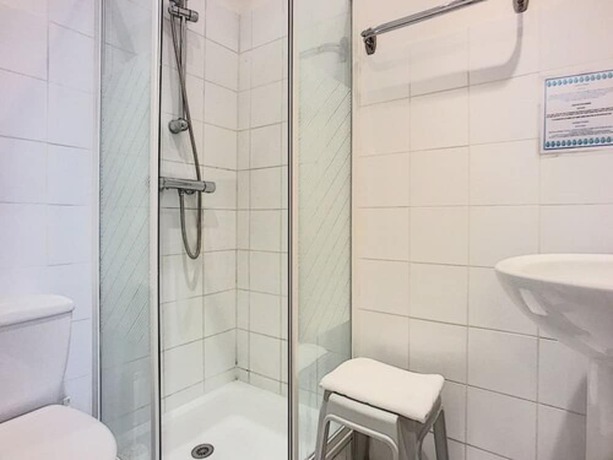 Imagen de la habitación del Le Provence H&ocirc;tel Golfe Juan. Foto 5
