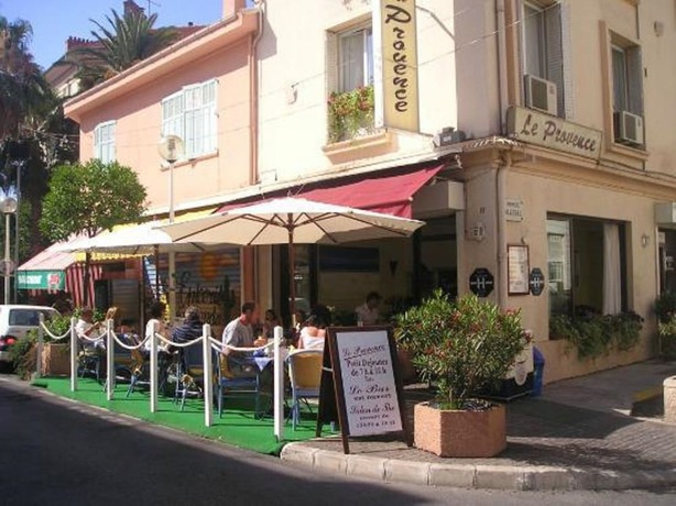 Imagen general del Le Provence H&ocirc;tel Golfe Juan. Foto 2