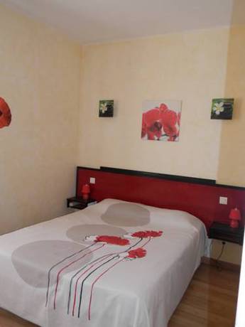 Imagen de la habitación del Le Relais Des 5 Chateaux. Foto 14