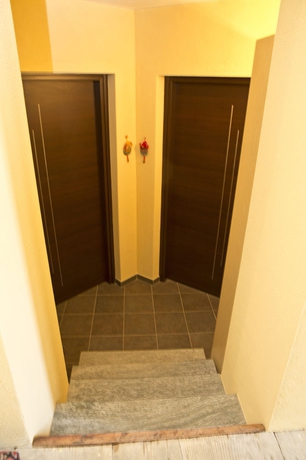 Imagen de los interiores del Le Relais Du Relax. Foto 11