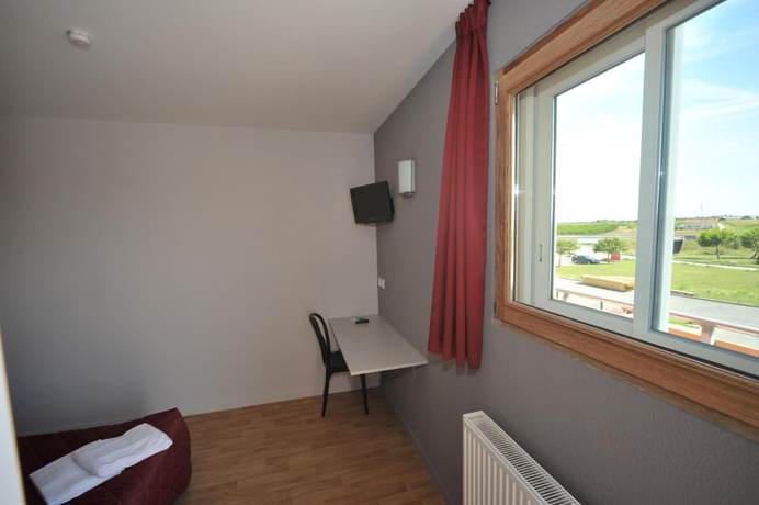 Imagen de la habitación del Le Relais de Barbezieux. Foto 17