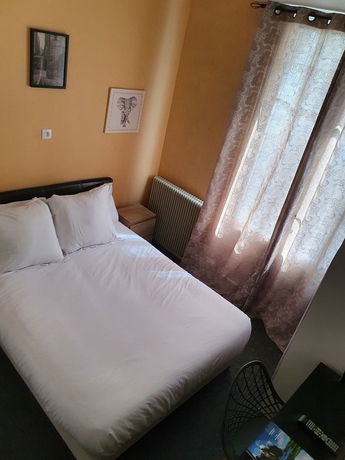 Imagen de la habitación del Le Riviera, VICHY. Foto 11