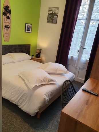 Imagen de la habitación del Le Riviera, VICHY. Foto 13