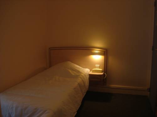 Imagen de la habitación del Le Terminus, TARASCON. Foto 4