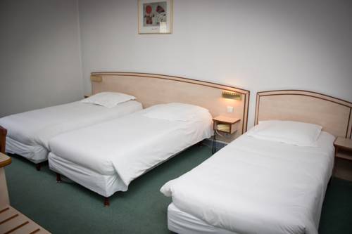 Imagen de la habitación del Le Terminus, TARASCON. Foto 10