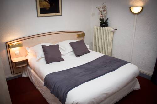 Imagen de la habitación del Le Terminus, TARASCON. Foto 13