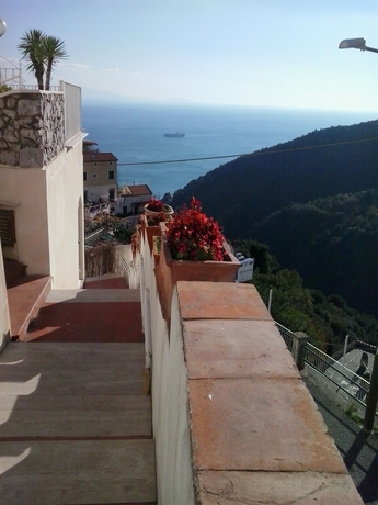 Imagen de los exteriores del Le Terrazze di Cristina. Foto 6