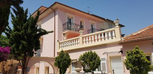 Imagen general del Le Vauban, VILLEFRANCHE-SUR-MER. Foto 2