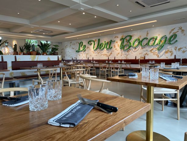 Imagen del bar/restaurante del Le Vert Bocage. Foto 4