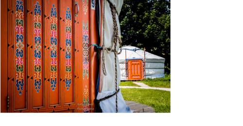 Imagen de la habitación del Le Village De Yourtes. Foto 2