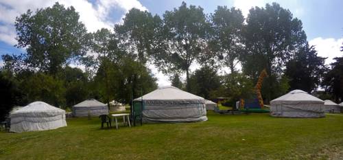 Imagen de la habitación del Le Village De Yourtes. Foto 8