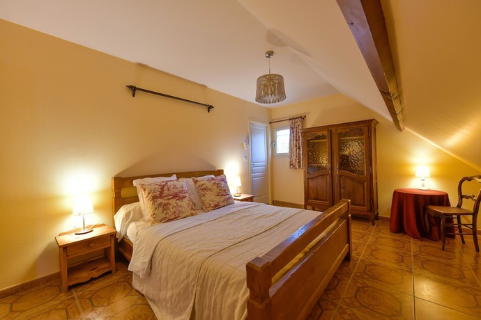 Imagen de la habitación del Le clos champagnac at Hotel Golf Chateau de Chailly. Foto 16