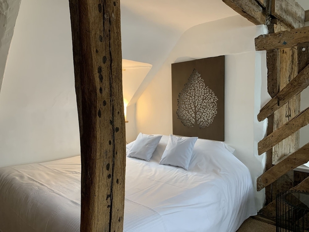 Imagen de la habitación del L\'&eacute;cole des Demoiselles. Foto 15