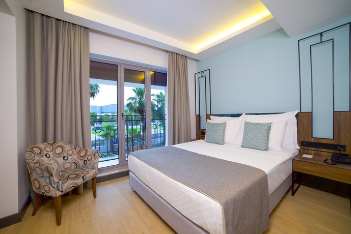 Imagen de la habitación del Leaf Port Hotel. Foto 11