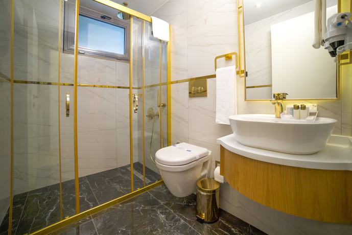 Imagen de la habitación del Leaf Port Hotel. Foto 15