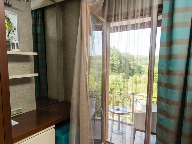 Imagen de la habitación del Legend Park Hotel. Foto 15