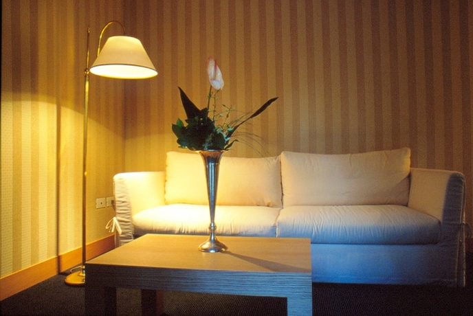Imagen de los interiores del Lemon Garden. Foto 11