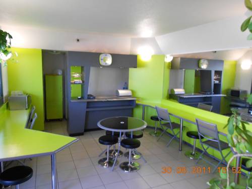 Imagen de la habitación del Lemon Hotel, Le coteau. Foto 5