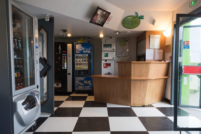 Imagen de los interiores del Lemon Hotel - Mery Sur Oise/cergy. Foto 18