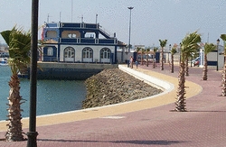 Imagen de los exteriores del Leo El Faro I-ii-iii. Foto 5