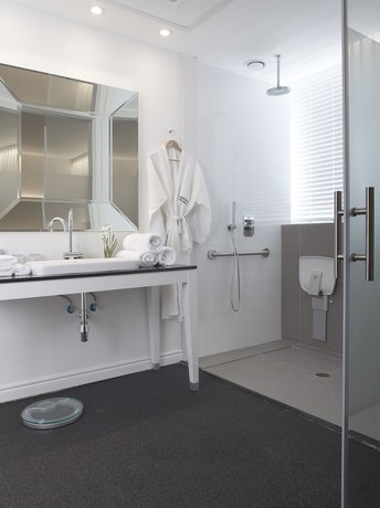 Imagen de la habitación del Leonardo Boutique Hotel Tel Aviv. Foto 10