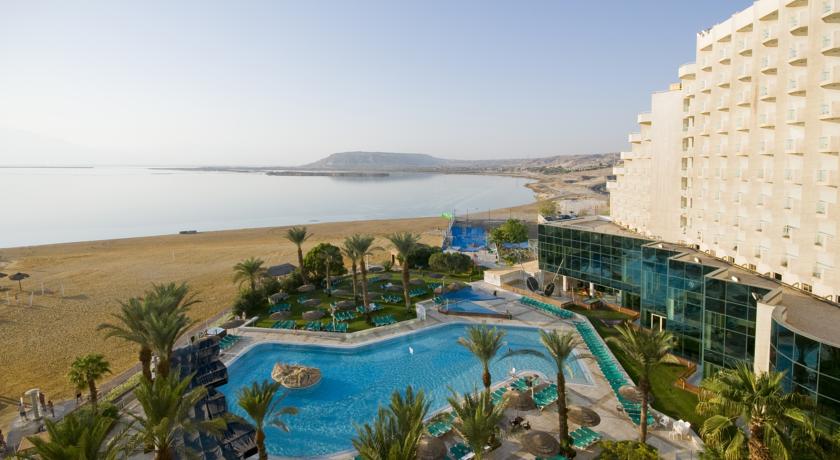 Imagen de la piscina del Leonardo Club Hotel Dead Sea. Foto 11