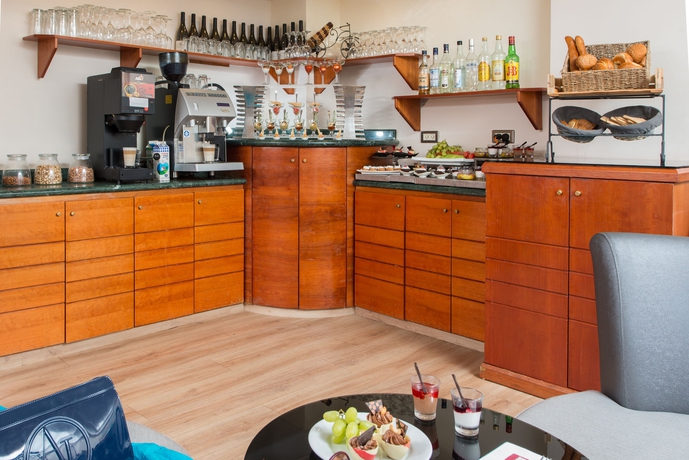 Imagen del bar/restaurante del Leonardo Plaza Eilat. Foto 2