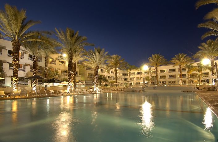 Imagen de la piscina del Leonardo Royal Resort Hotel Eilat. Foto 20