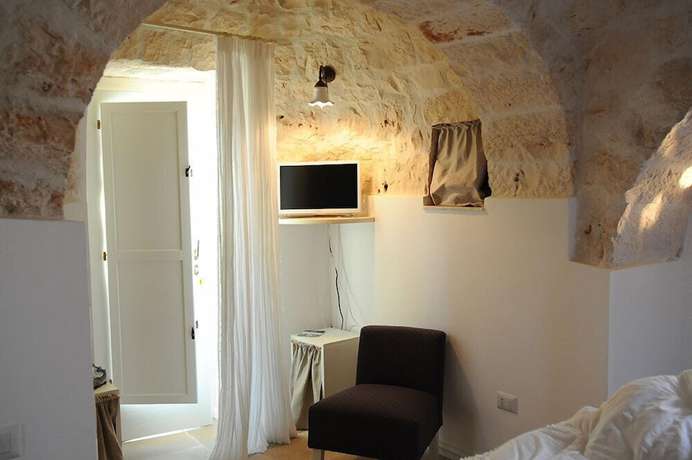 Imagen de la habitación del Leonardo Trulli Resort. Foto 4