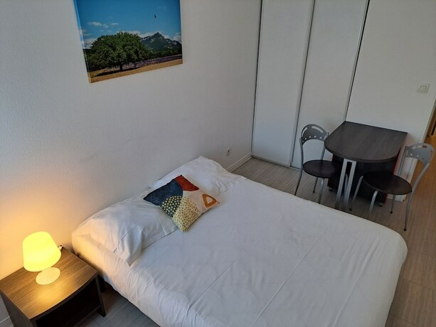 Imagen de la habitación del Les Acad&eacute;mies Aixoises. Foto 20