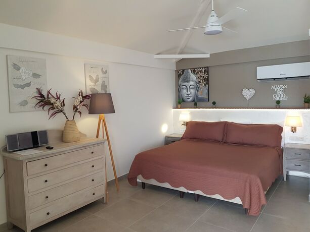 Imagen general del Les Balcons d\'Oyster Pond. Foto 1