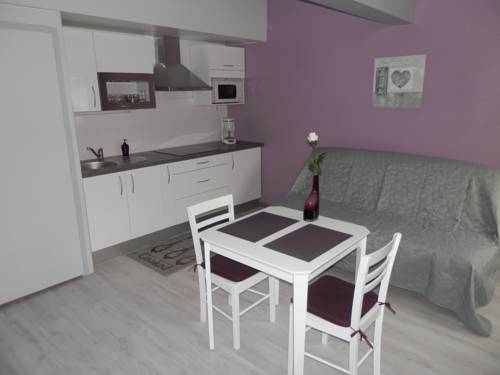 Imagen de la habitación del Les Calins d'Honfleur. Foto 6
