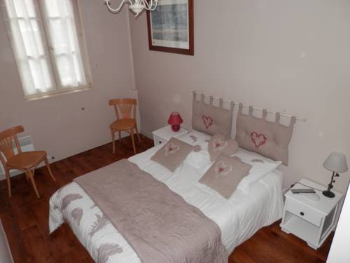 Imagen de la habitación del Les Calins d'Honfleur. Foto 13