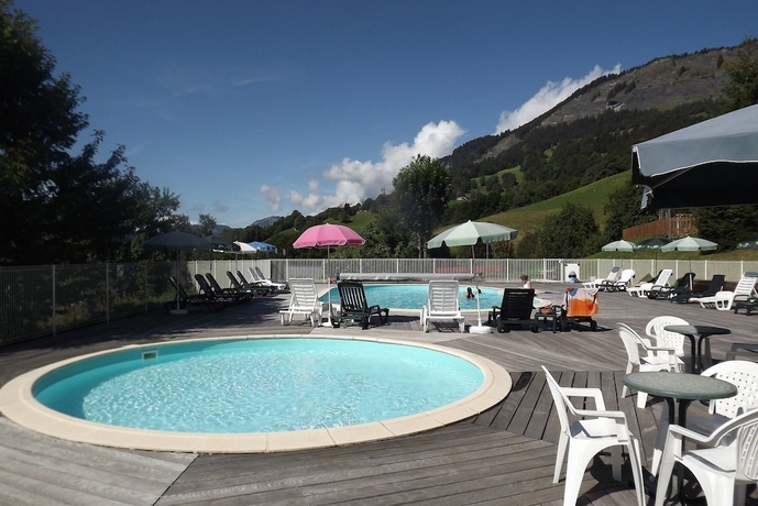 Imagen de la piscina del Les Essertets - Vacances ULVF. Foto 16
