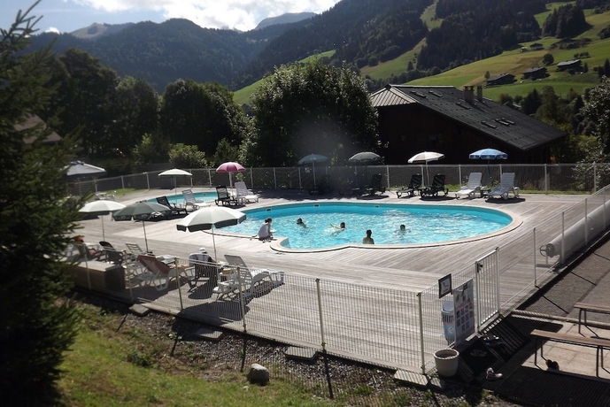 Imagen de la piscina del Les Essertets - Vacances ULVF. Foto 17