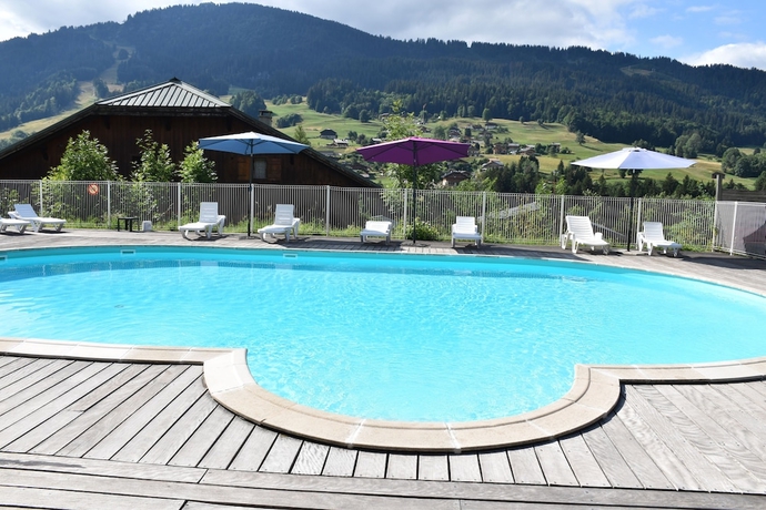 Imagen de la piscina del Les Essertets - Vacances ULVF. Foto 18