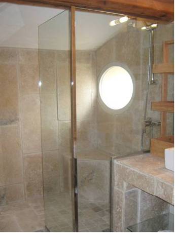 Imagen de la habitación del Les Garrigues De La Vall&eacute;e Des Baux. Foto 5