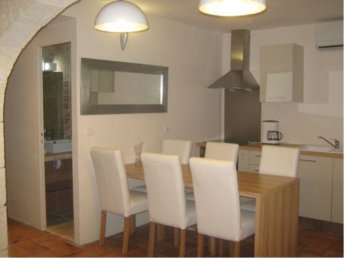 Imagen de la habitación del Les Garrigues De La Vall&eacute;e Des Baux. Foto 7