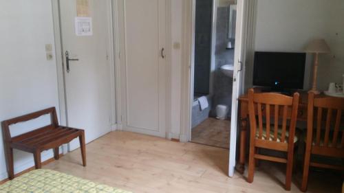 Imagen de la habitación del Les H&ocirc;tes De C&eacute;zanne. Foto 7