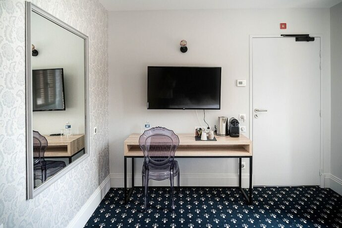 Imagen de la habitación del Les Jardins de Jos&eacute;phine - Le Manoir. Foto 19