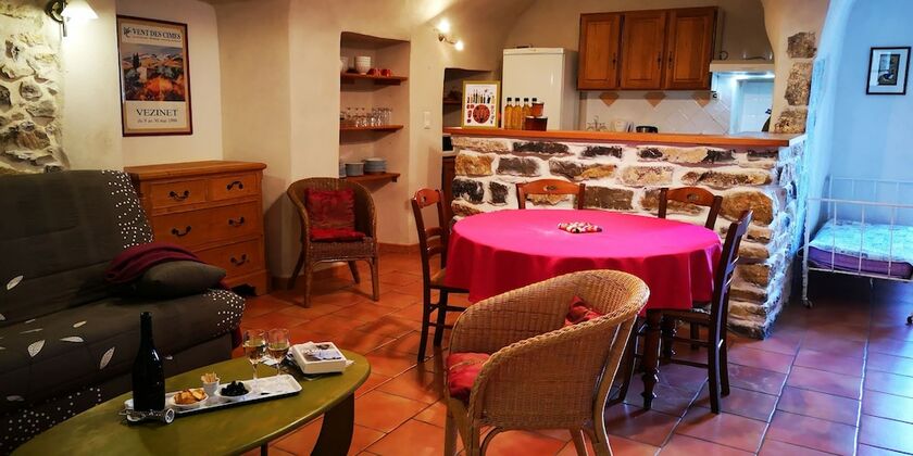 Imagen de la habitación del Les Jardins du Mas Evesque. Foto 16