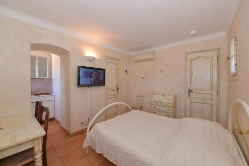 Imagen de la habitación del Les Lauriers Roses. Foto 9