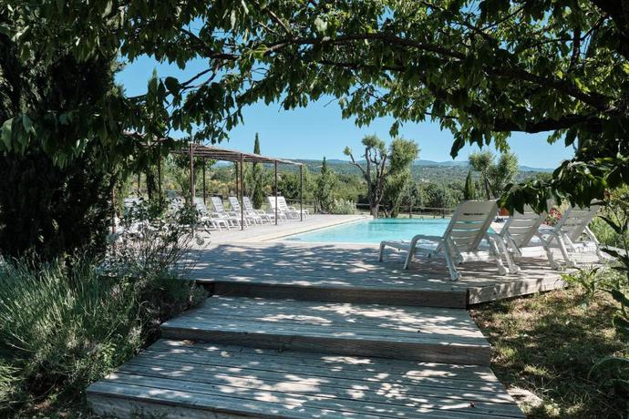 Imagen de los exteriores del Les Maisons de Chante Oiseau. Foto 18