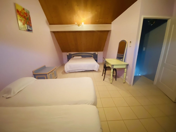 Imagen de la habitación del Les Marronniers d\'Arc. Foto 8