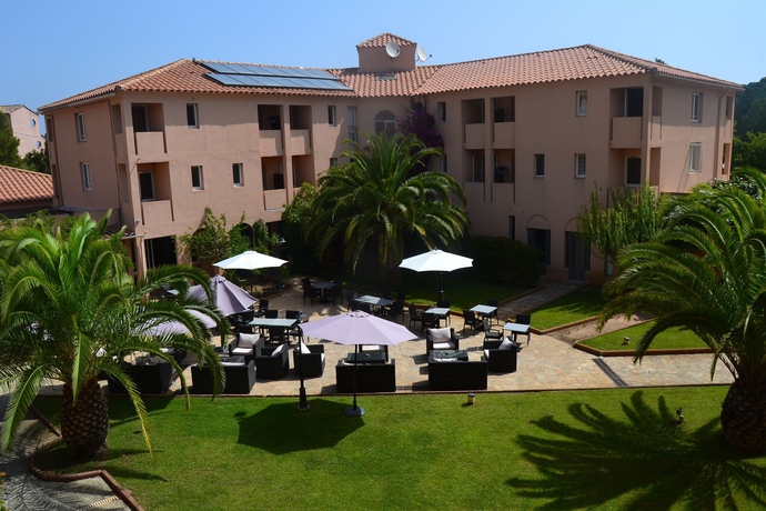 Imagen de los exteriores del Les Pavillons Du Golfe. Foto 7