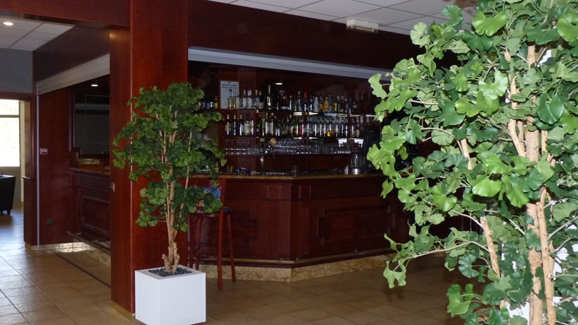 Imagen del bar/restaurante del Les Pavillons Du Golfe. Foto 4