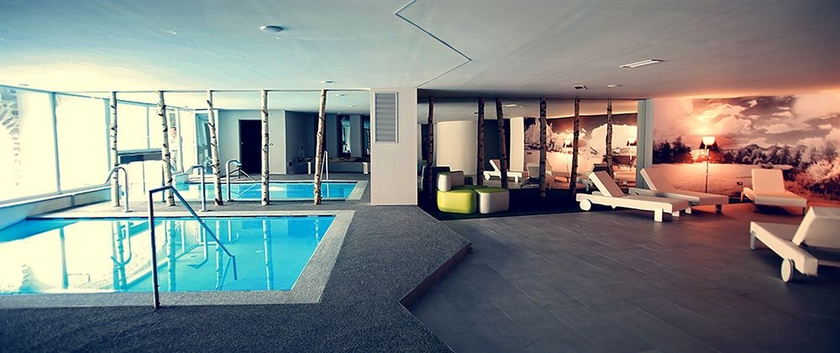 Imagen de la piscina del Les Plaisirs D'antan. Foto 14