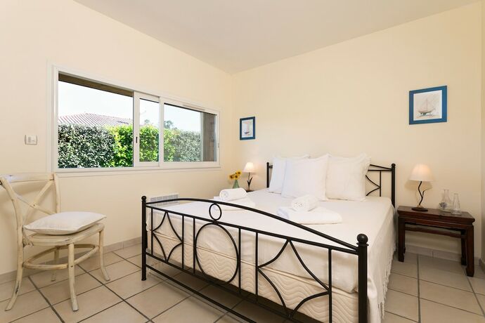 Imagen de la habitación del Les Villas de la Prade. Foto 13