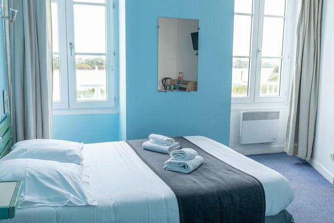 Imagen de la habitación del L\'esplanade, Le Pellerin. Foto 17